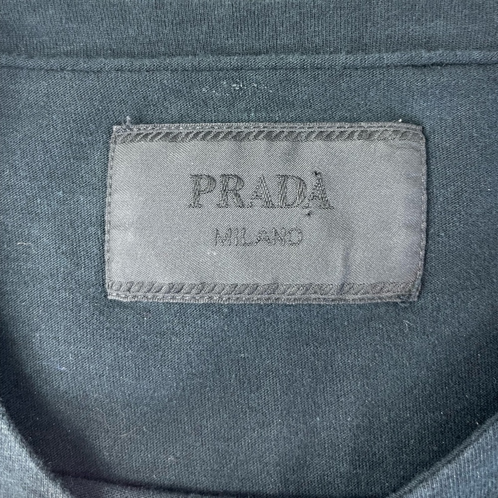 Prada Women’s Black Short Sleeve Shirt, Cotton Viscose, size Small - Picture 2 of 11